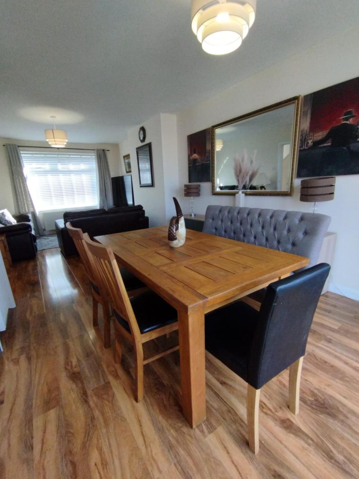 Edinburgh Villa 3 Bed Rooms House In Edinburgh - Private Parking Екстер'єр фото